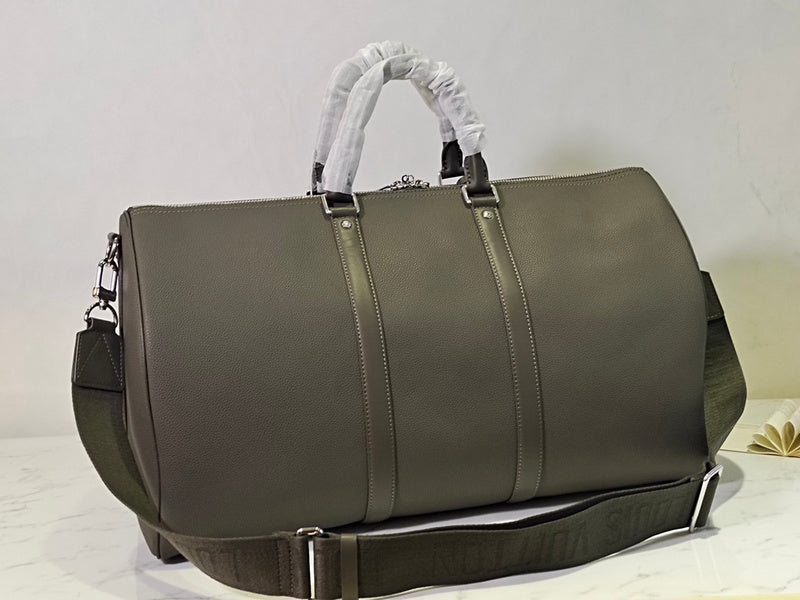 LOV - Luxurious Totes - 929