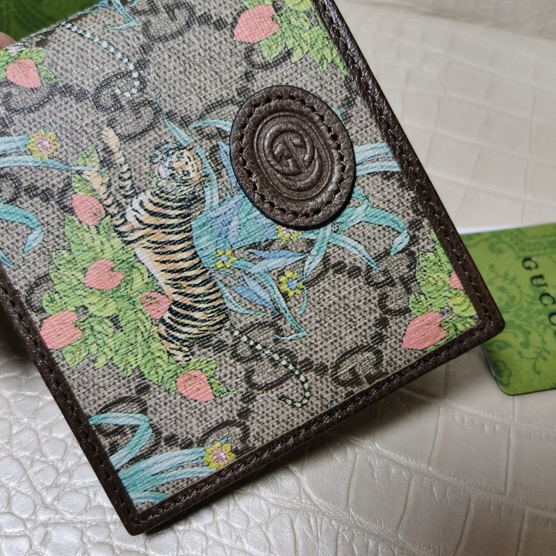 GUI - Luxurious Totes - 944