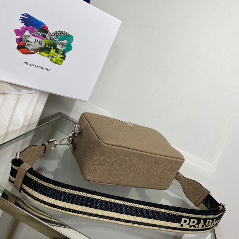 Luxurious Totes - Latest - 4618