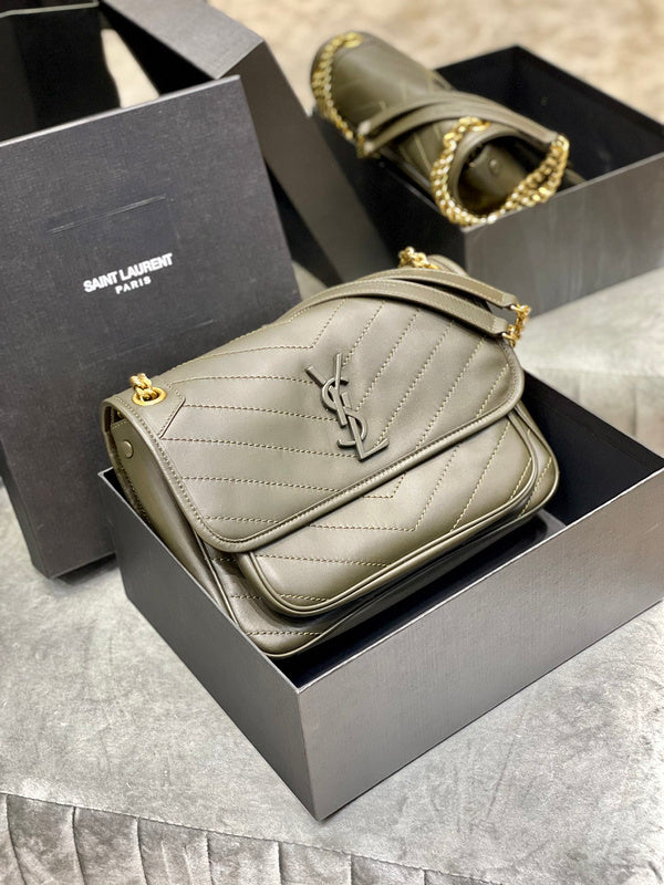 Luxurious Totes - Latest - 8289