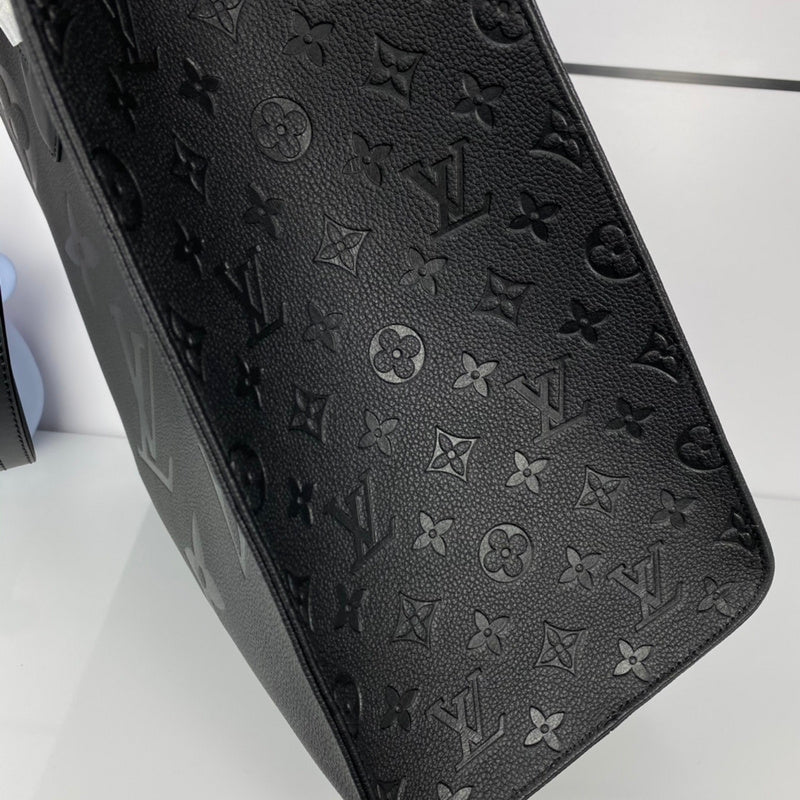 LOV - Luxurious Totes - 2562