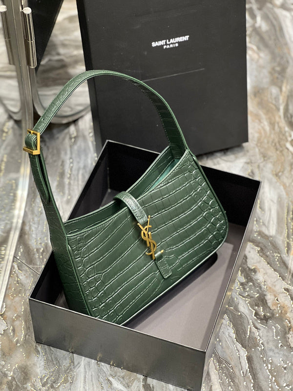 Luxurious Totes - Latest - 8124