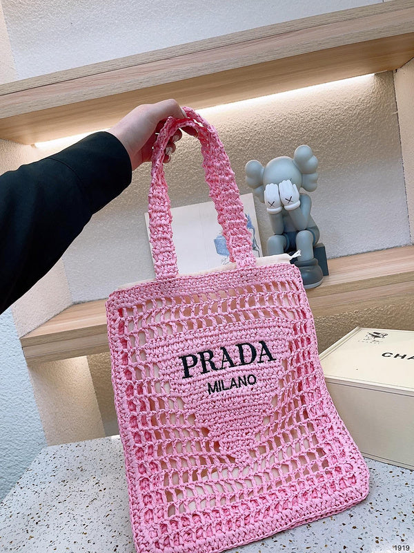 PDA - Luxurious Totes - 065