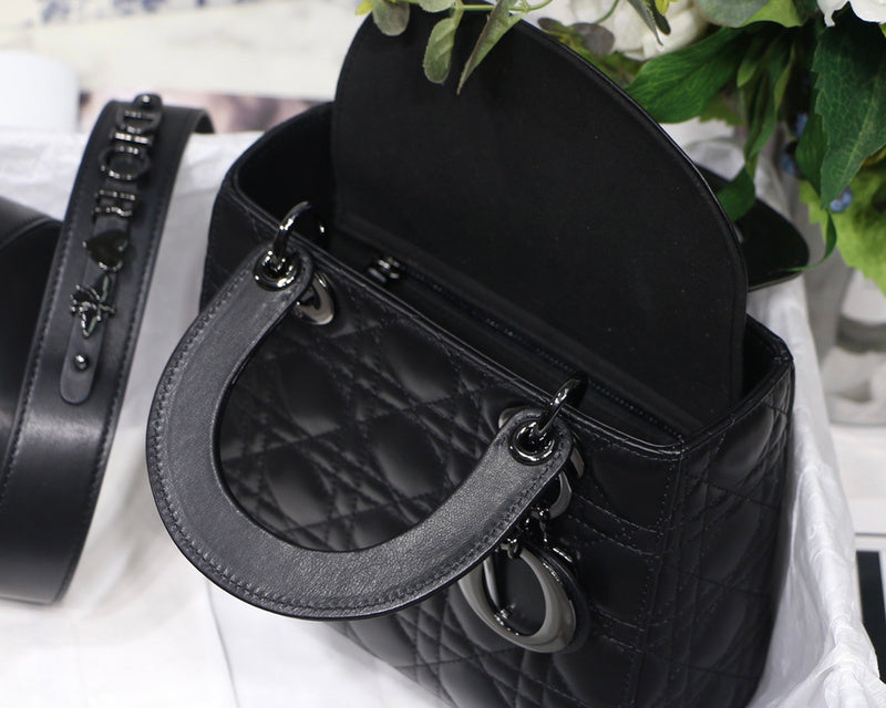 Luxurious Totes - Latest - 6471