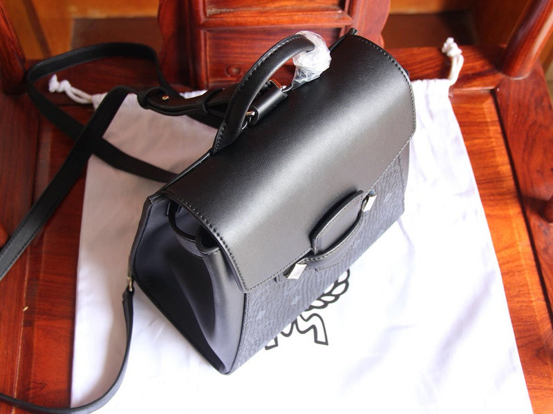 Luxurious Totes - Latest - 7818