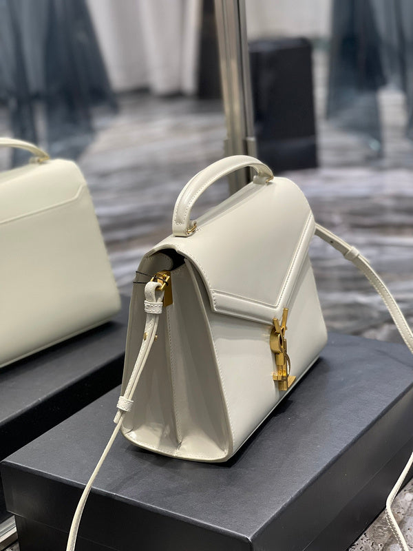 Luxurious Totes - Latest - 8024