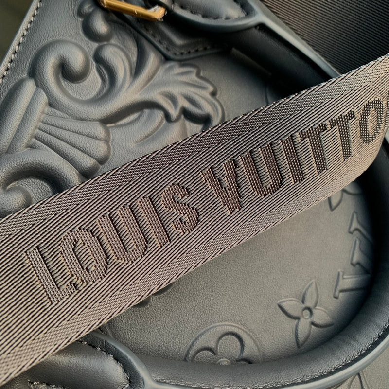 LOV - Luxurious Totes - 179