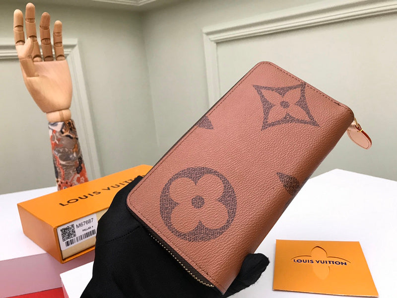 Luxurious Totes - Latest - 721