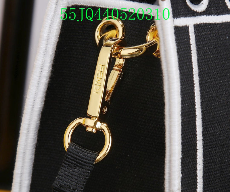 GC - Shoulder - 3092