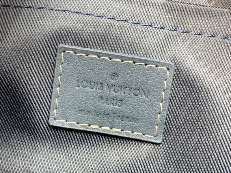 LOV - Luxurious Totes - 080