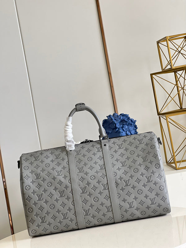 LOV - Luxurious Totes - 1609