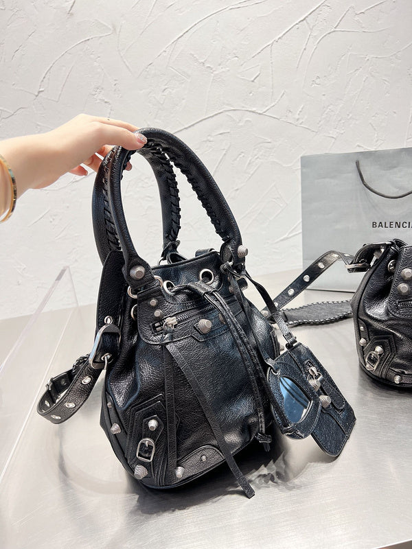 Luxurious Totes - BGA2 Bags - 051