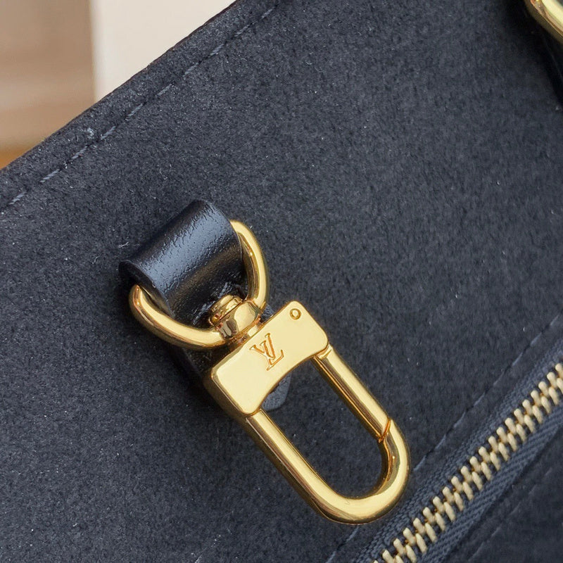 Luxurious Totes - Latest - 1906