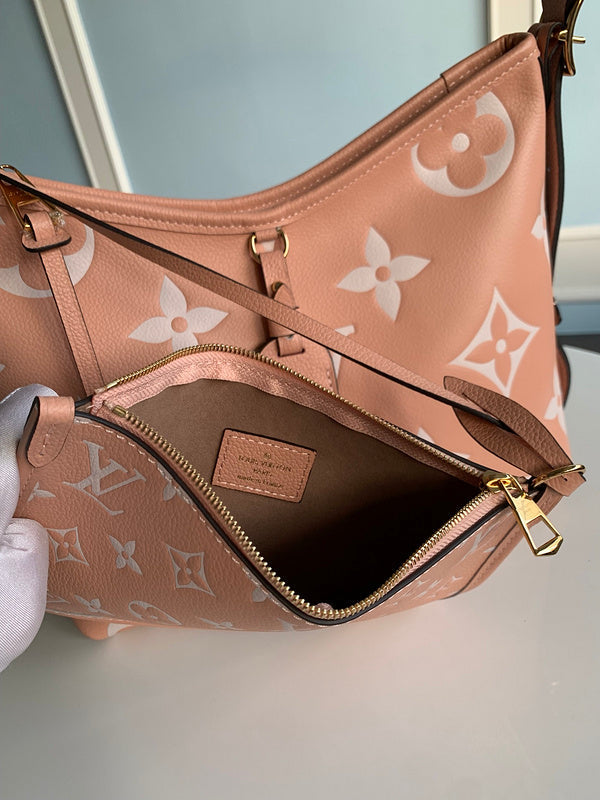 LOV - Luxurious Totes - 889