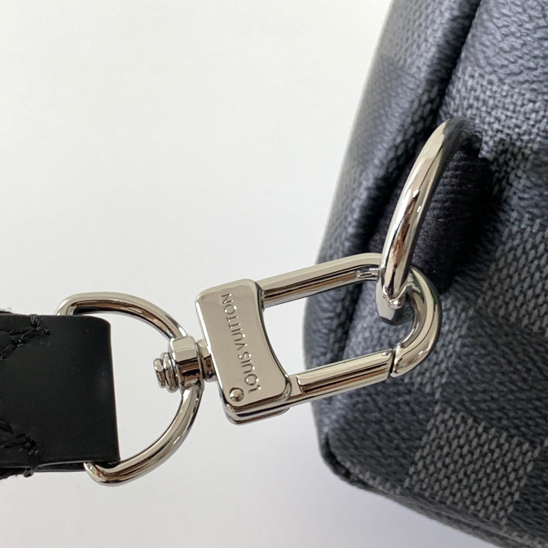 LOV - Luxurious Totes - 1724