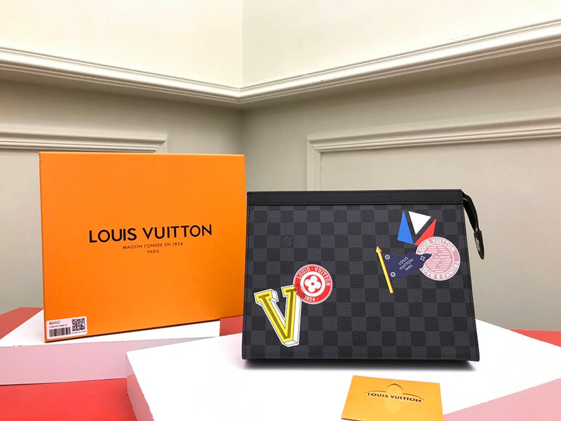 Luxurious Totes - Latest - 713