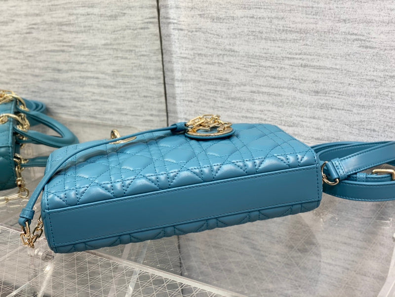 Luxurious Totes - Latest - 6225