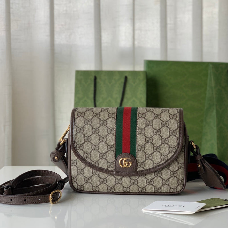GUI - Luxurious Totes - 706
