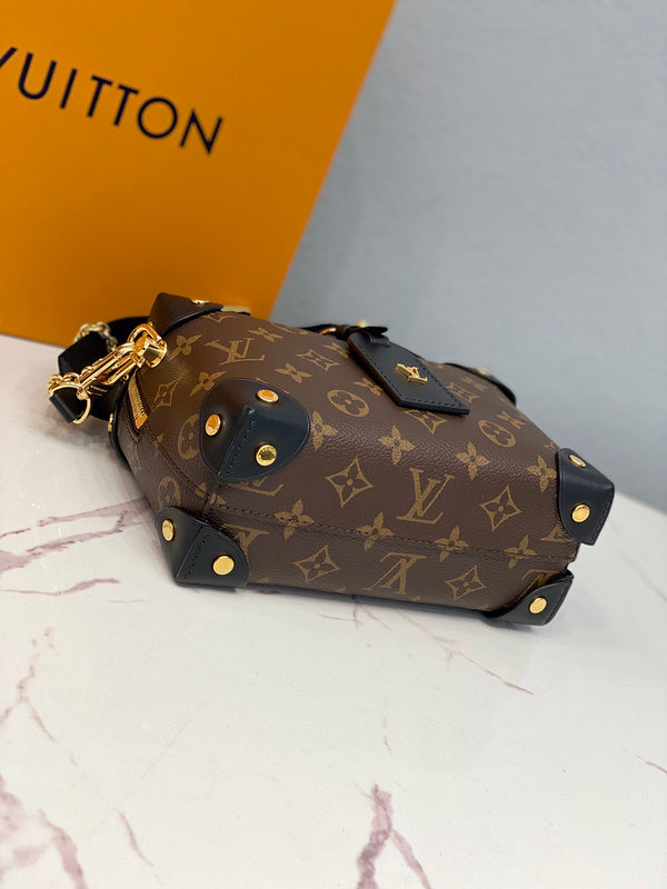 LOV - Luxurious Totes - 2563