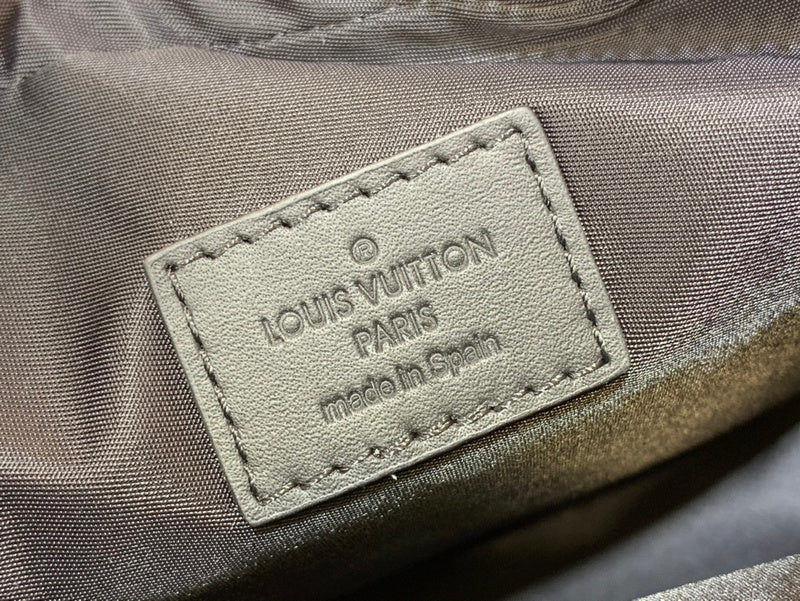 LOV - Luxurious Totes - 291