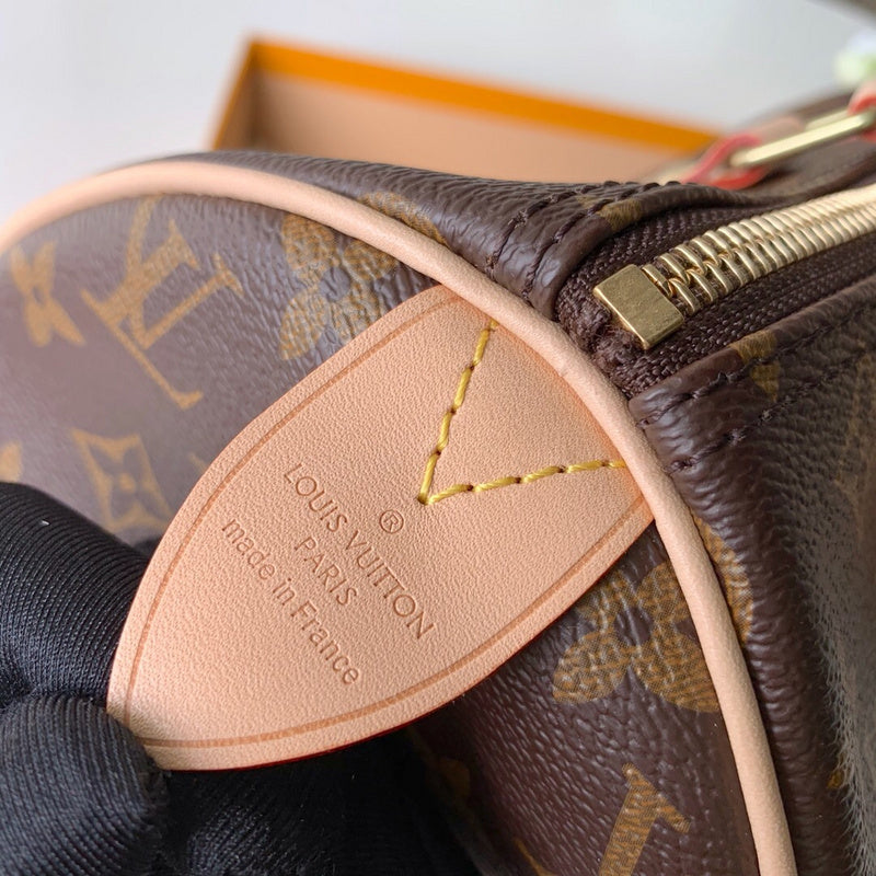 Luxurious Totes - Latest - 9692