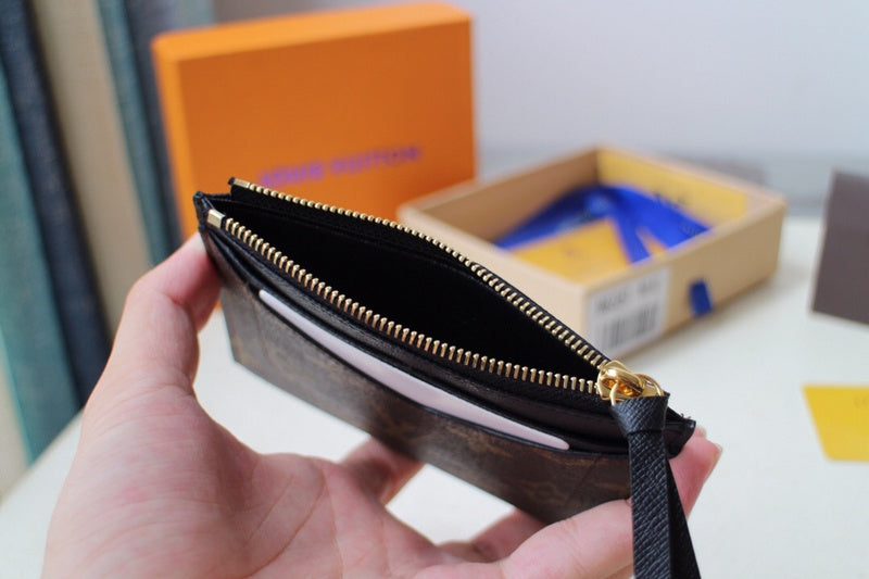 Luxurious Totes - Latest - 1147