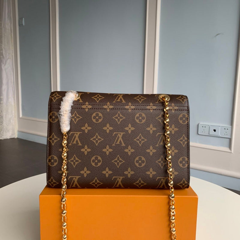 LOV - Luxurious Totes - 2650