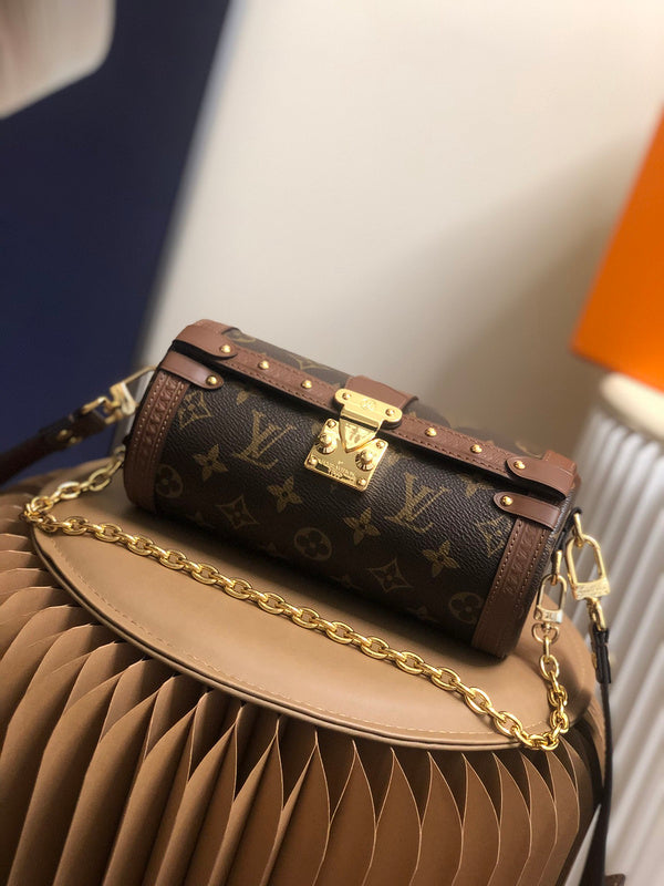 LOV - Luxurious Totes - 1919