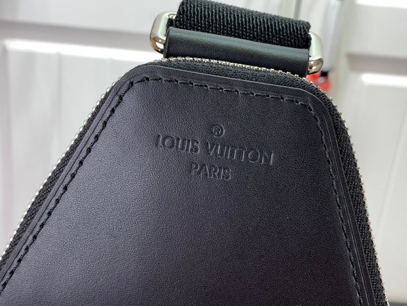 LOV - Luxurious Totes - 1024