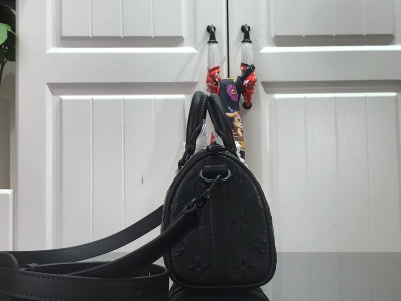 LOV - Luxurious Totes - 2274