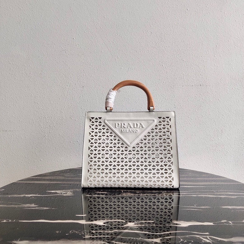 Luxurious Totes - Latest - 4722