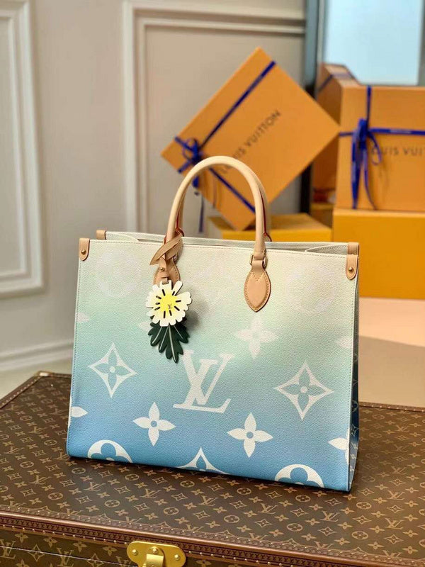 LOV - Luxurious Totes - 2278