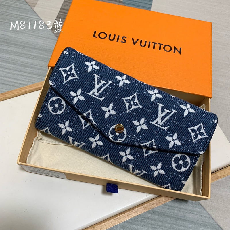 LOV - Luxurious Totes - 1779