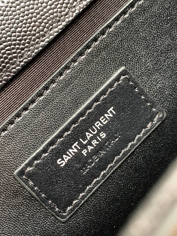 Luxurious Totes - Latest - 8602