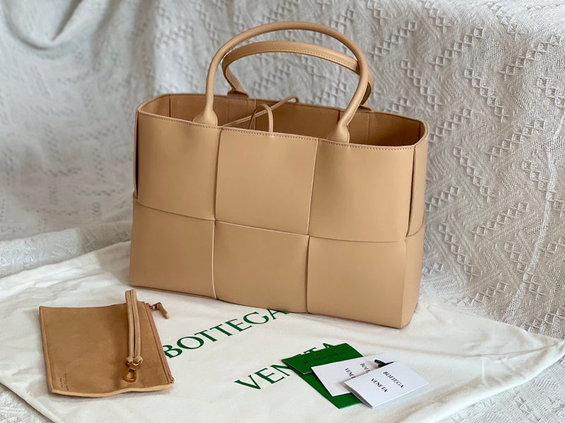 Luxurious-Totes - BV Bags - 2952
