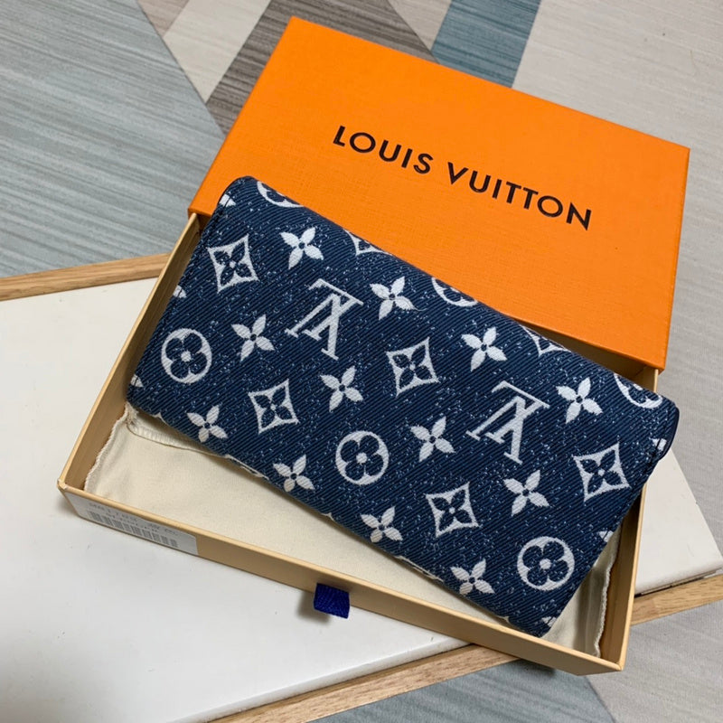 LOV - Luxurious Totes - 1779
