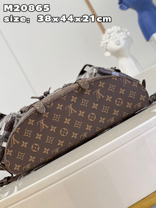 LOV - Luxurious Totes - 864
