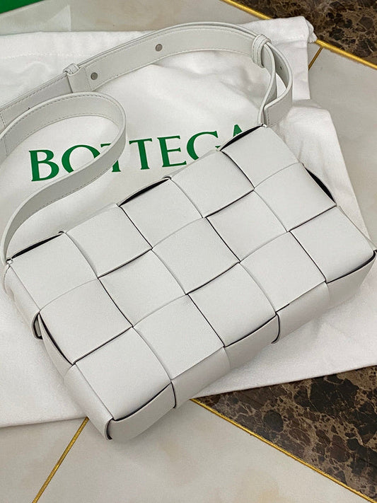Luxurious-Totes - BV Bags - 3056