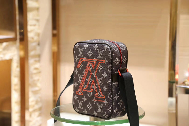LOV - Luxurious Totes - 453
