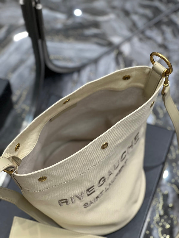 Luxurious Totes - Latest - 8035