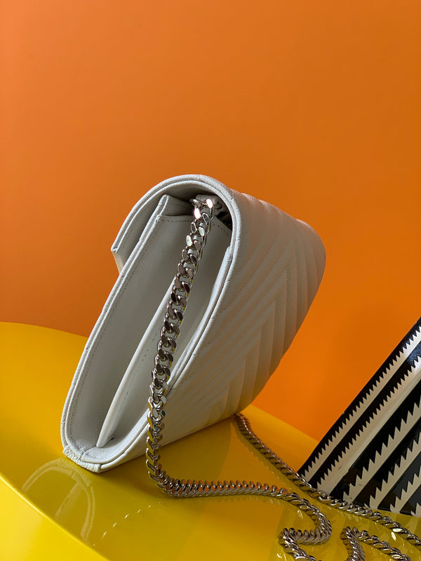Luxurious Totes - Latest - 8647