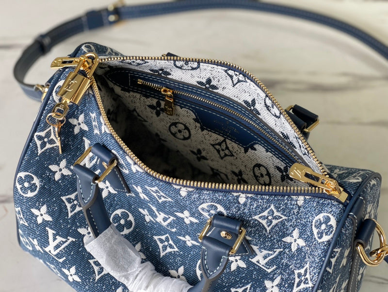 LOV - Luxurious Totes - 1891