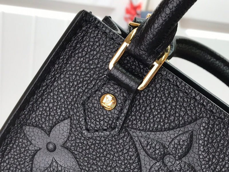 LOV - Luxurious Totes - 2476