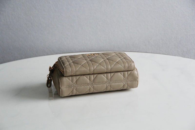 Luxurious Totes - Latest - 6273