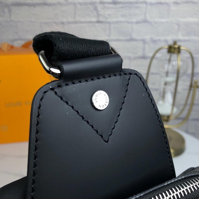 LOV - Luxurious Totes - 2680