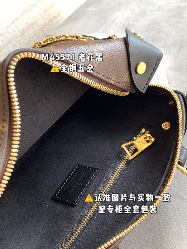 LOV - Luxurious Totes - 1683