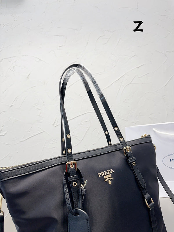 Luxurious Totes - PDA3 Bags - 132