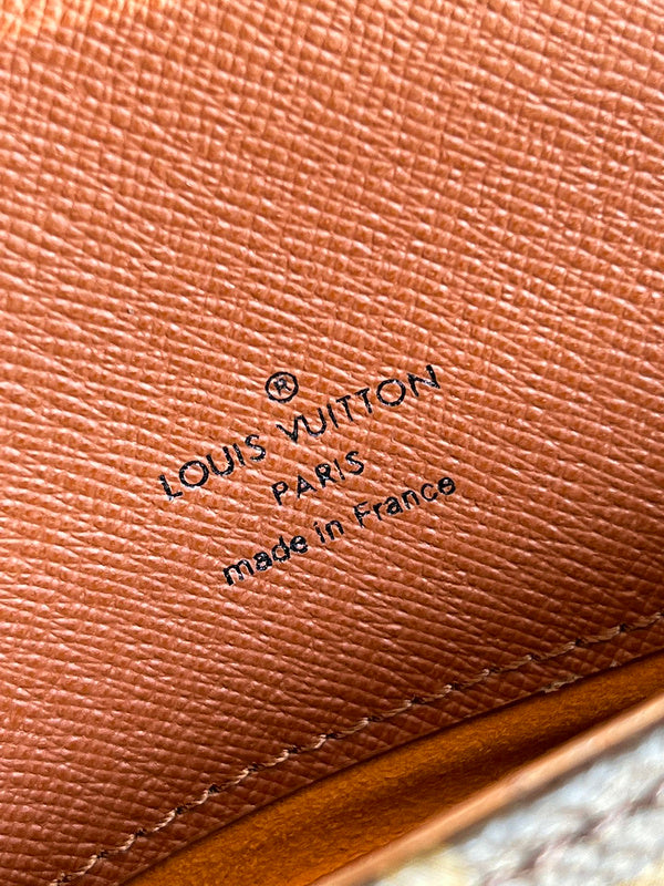 LOV - Luxurious Totes - 2150