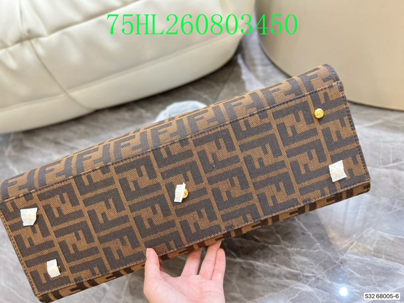 GC - Shoulder - 3261