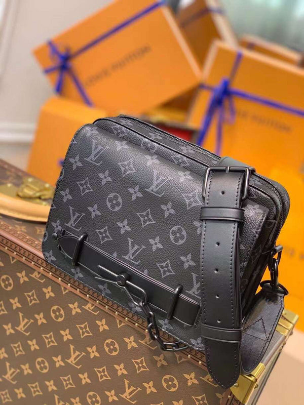 LOV - Luxurious Totes - 2126